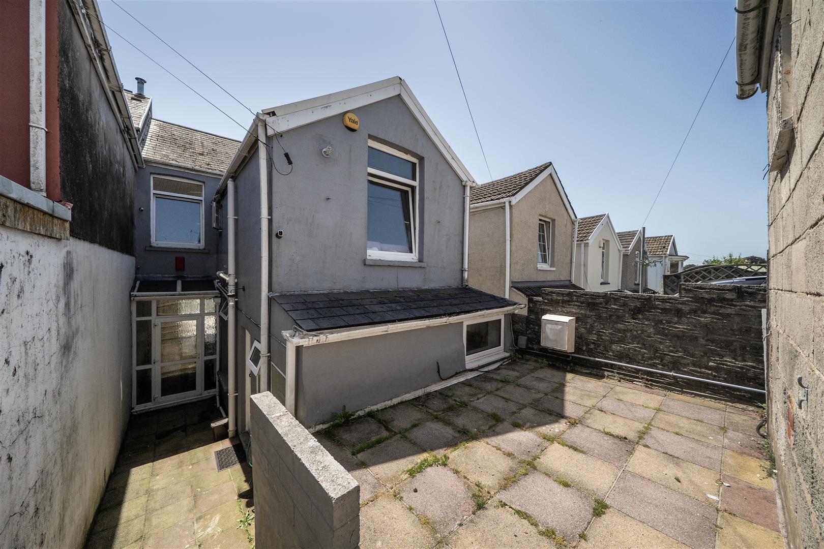 Chaddesley Terrace, Mount Pleasant, Swansea, SA1 6HB